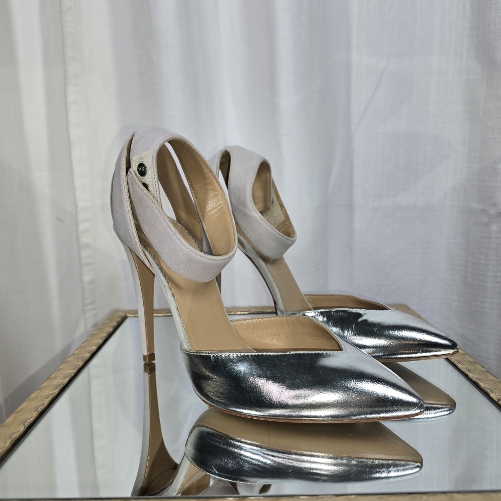 Emporio Armani Metallic Silver Leather Heels - Picture 6 of 15